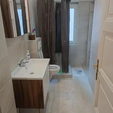Altijana Apartament *